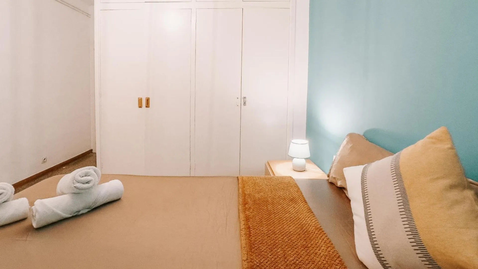 Lovely Room In Gracia Barcelona
