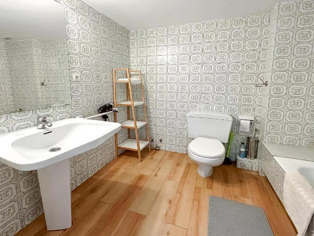 Lovely Room In Gracia Барселона 0*,