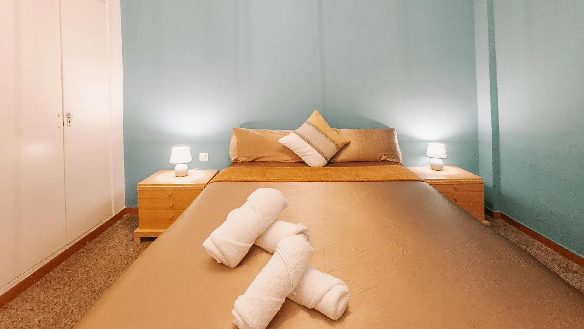 Апартаменты Lovely Room In Gracia Барселона
